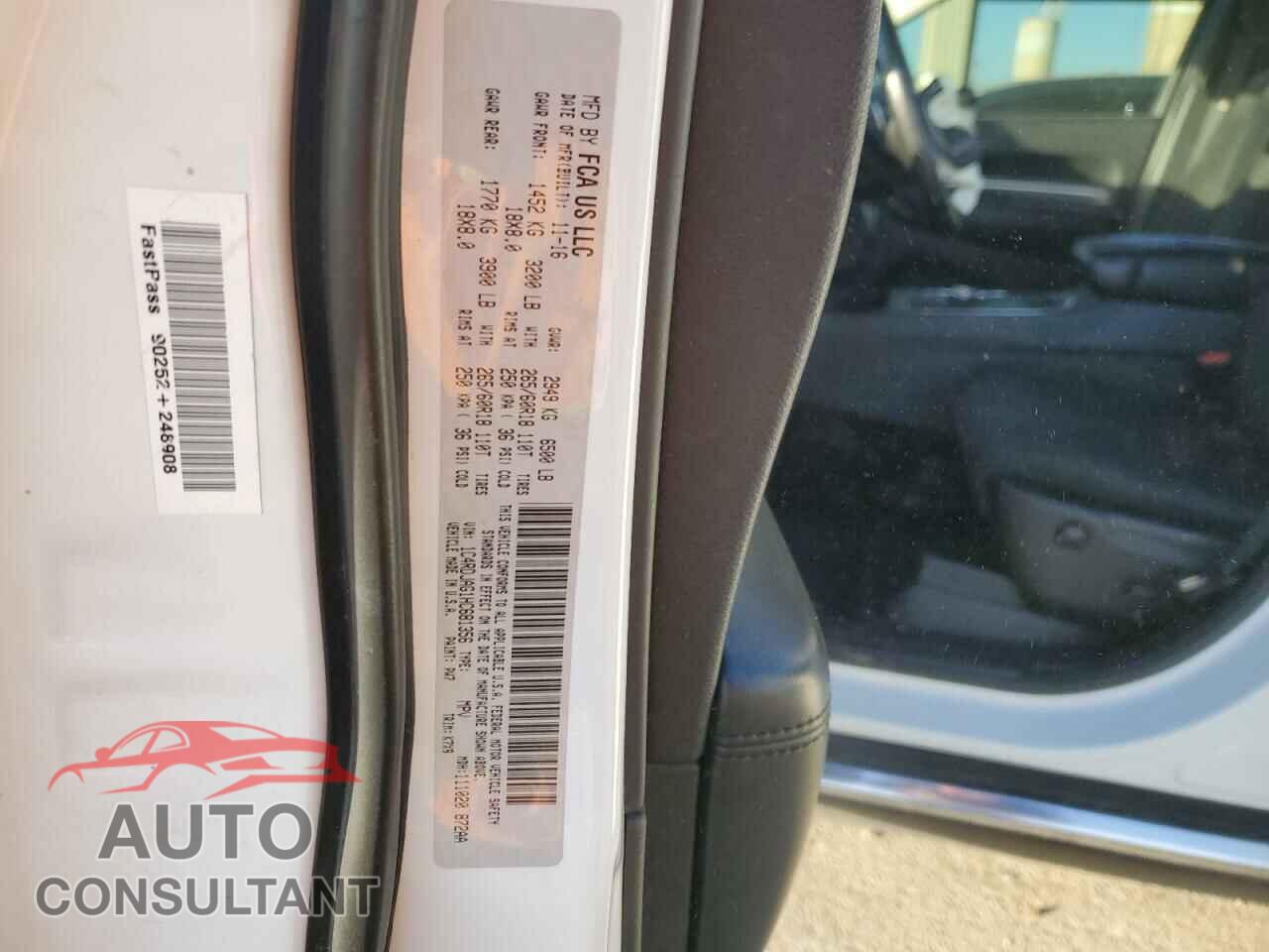 DODGE DURANGO 2017 - 1C4RDJAG1HC681356