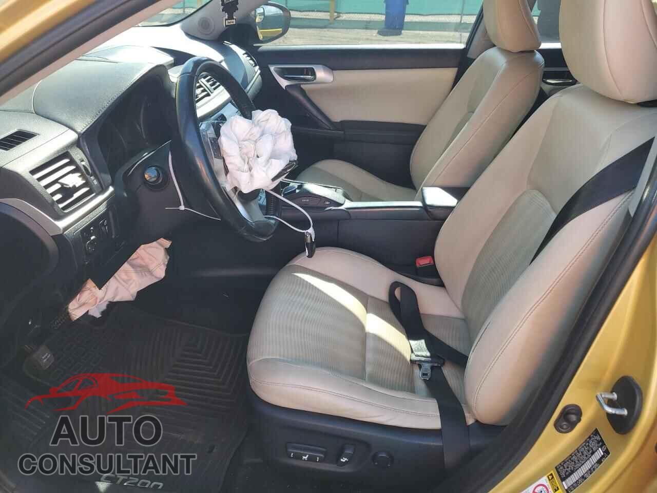 LEXUS CT 200 2011 - JTHKD5BH9B2033260
