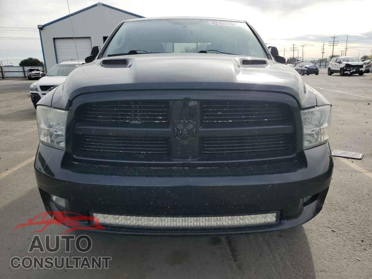 DODGE RAM 1500 2012 - 1C6RD7MT5CS305812
