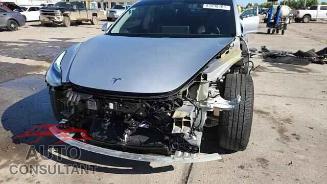 TESLA MODEL 3 2018 - 5YJ3E1EA4JF076541