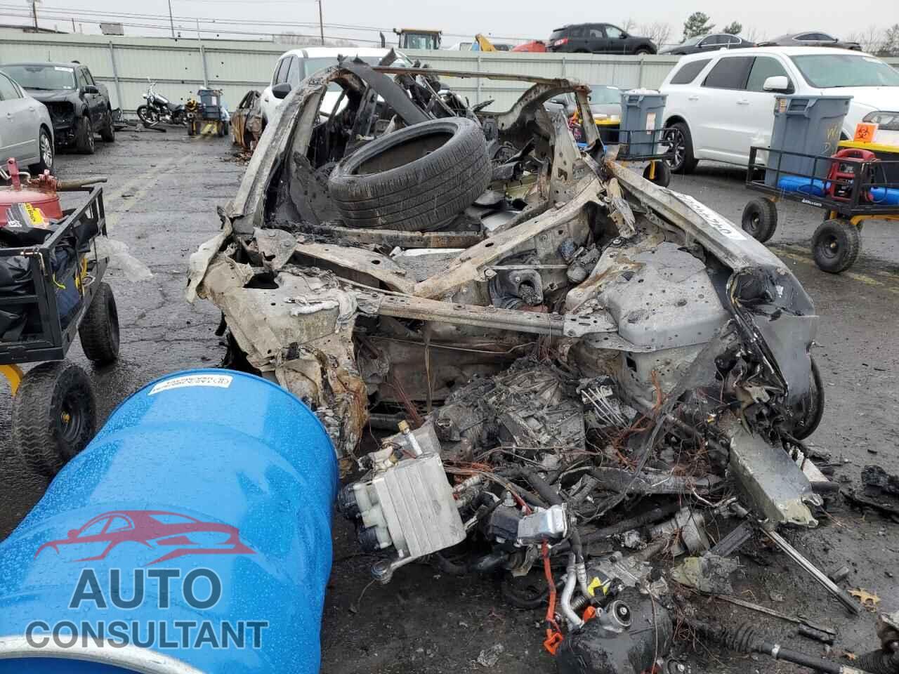 TESLA MODEL 3 2024 - 5YJ3E1EB0RF812637