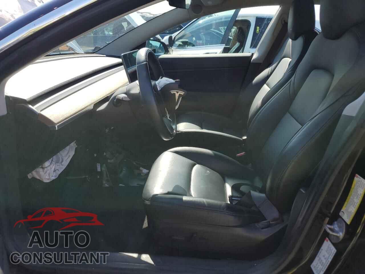 TESLA MODEL 3 2018 - 5YJ3E1EA5JF040163