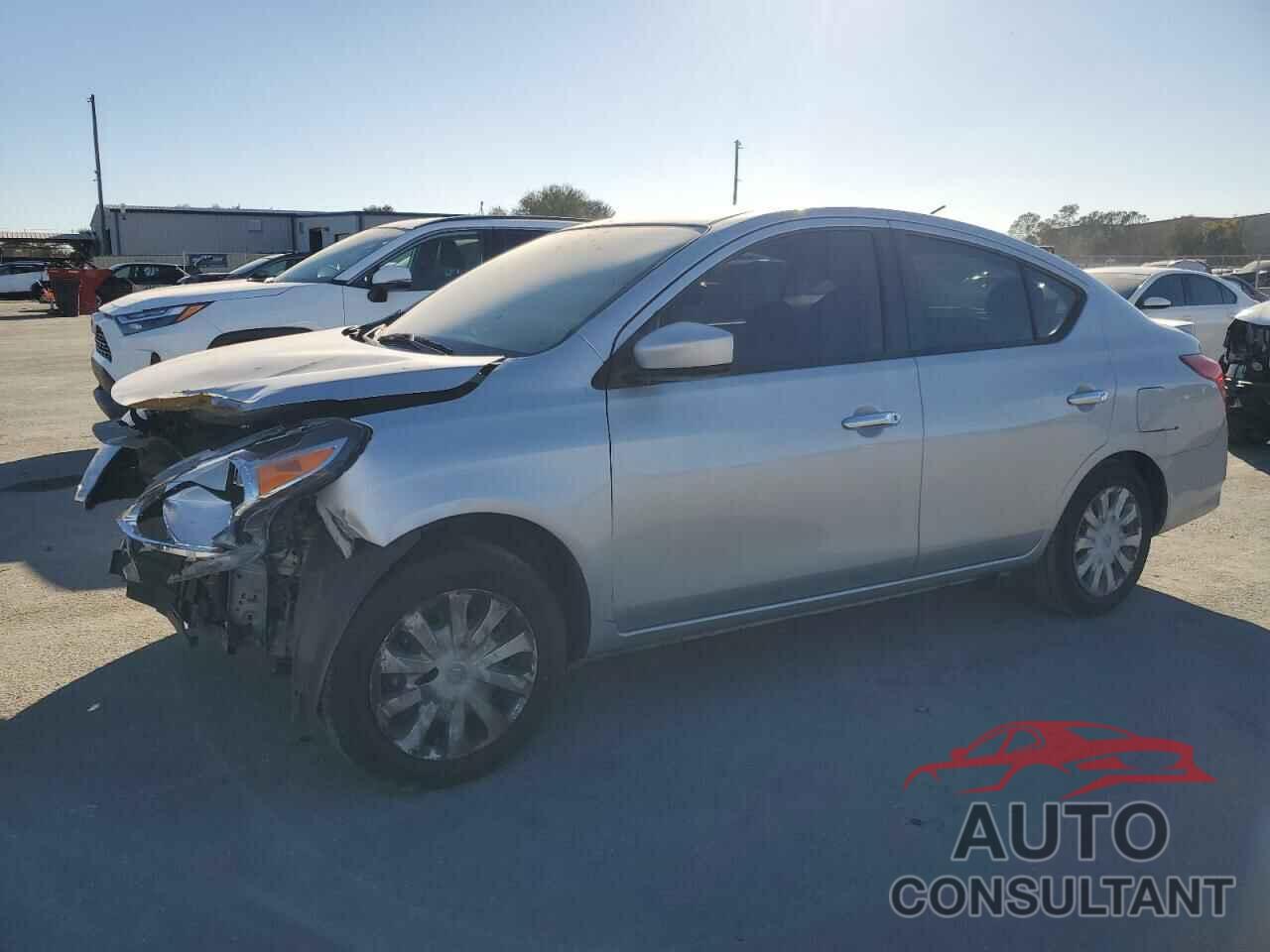 NISSAN VERSA 2017 - 3N1CN7AP8HL884404