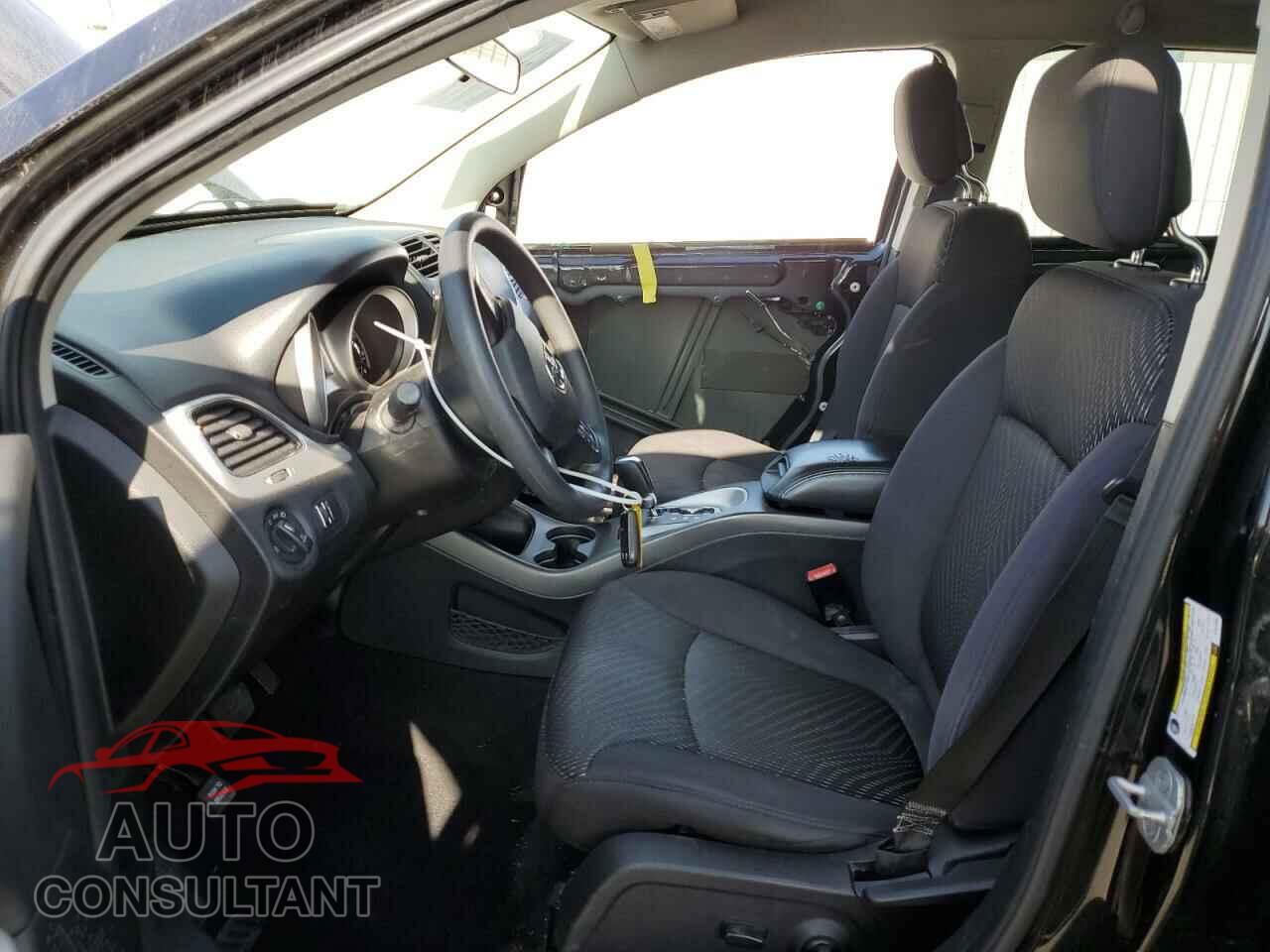 DODGE JOURNEY 2012 - 3C4PDCBG5CT371533