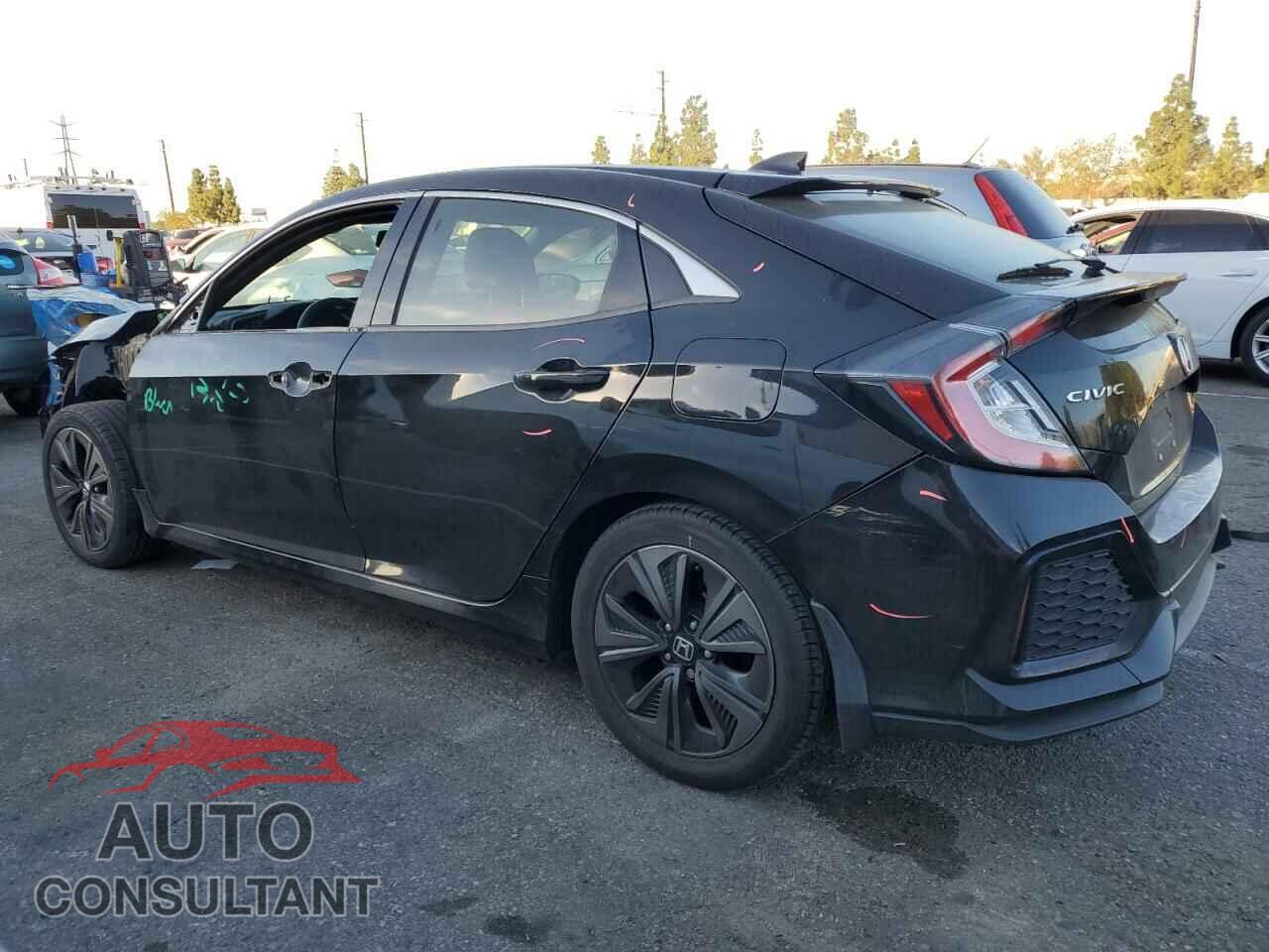 HONDA CIVIC 2017 - SHHFK7H78HU413584