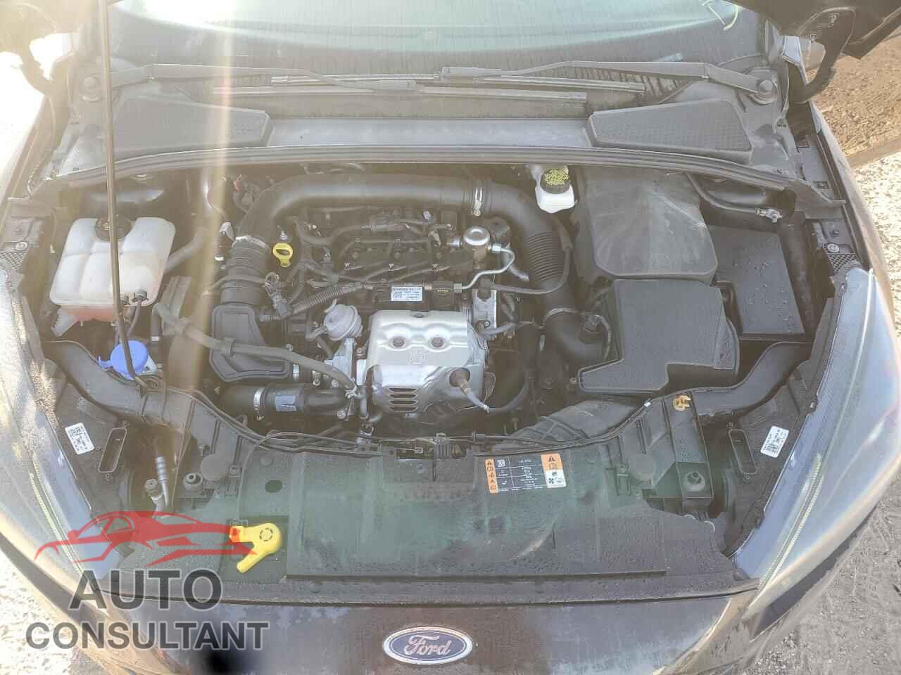 FORD FOCUS 2017 - 1FADP3FE0HL284361