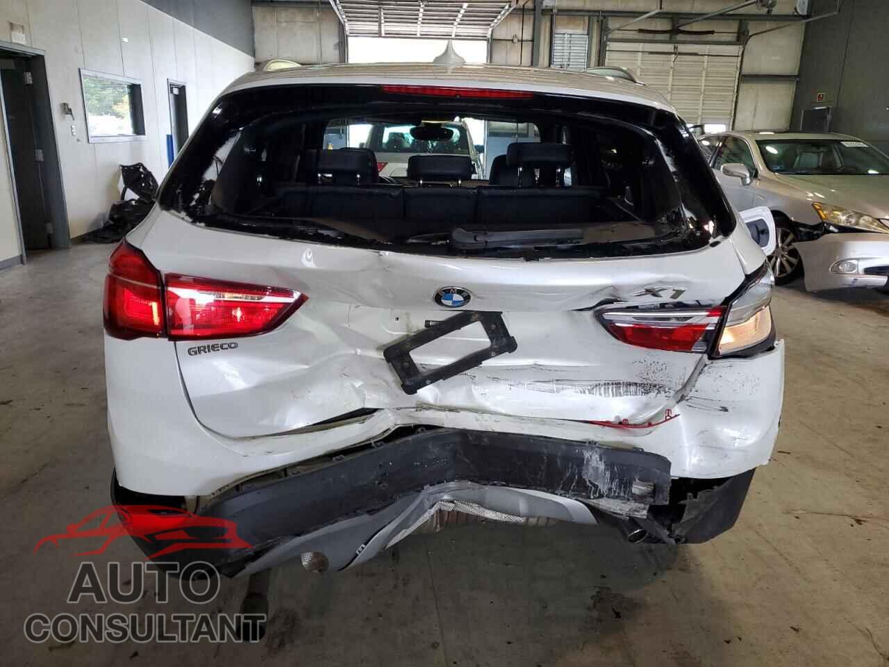 BMW X1 2018 - WBXHT3C37J5F90502
