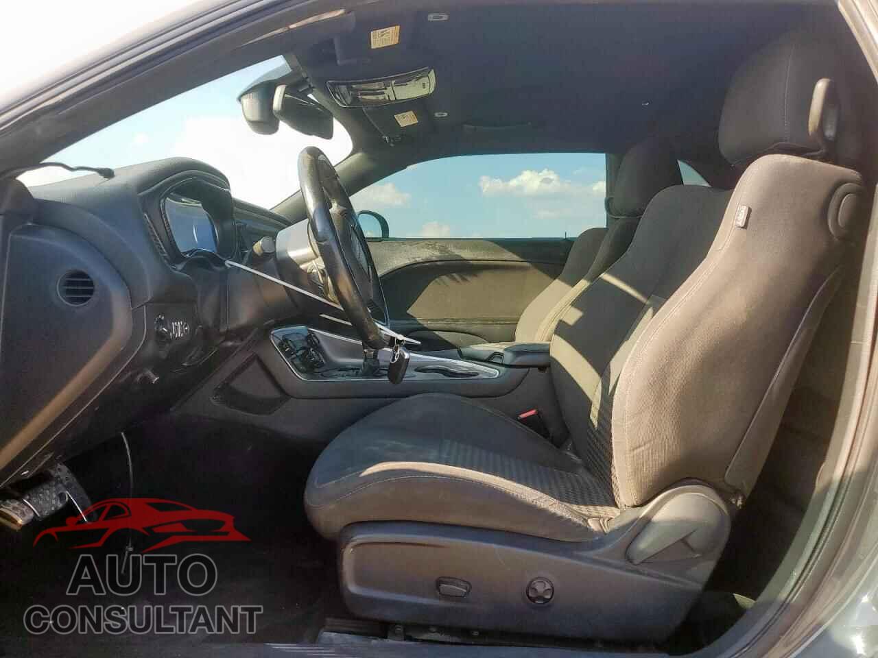 DODGE CHALLENGER 2019 - 2C3CDZBT2KH557072