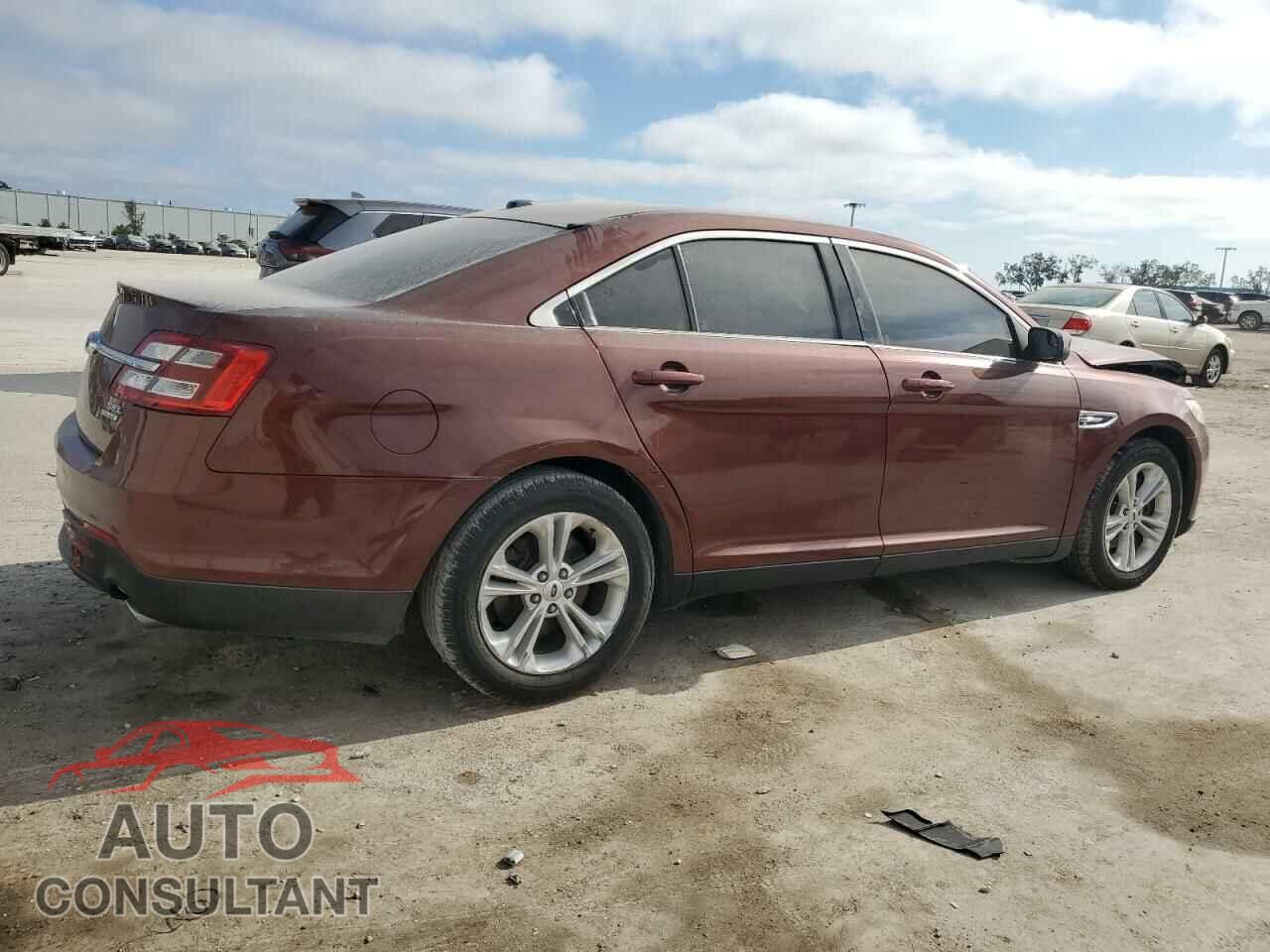 FORD TAURUS 2015 - 1FAHP2E89FG133080