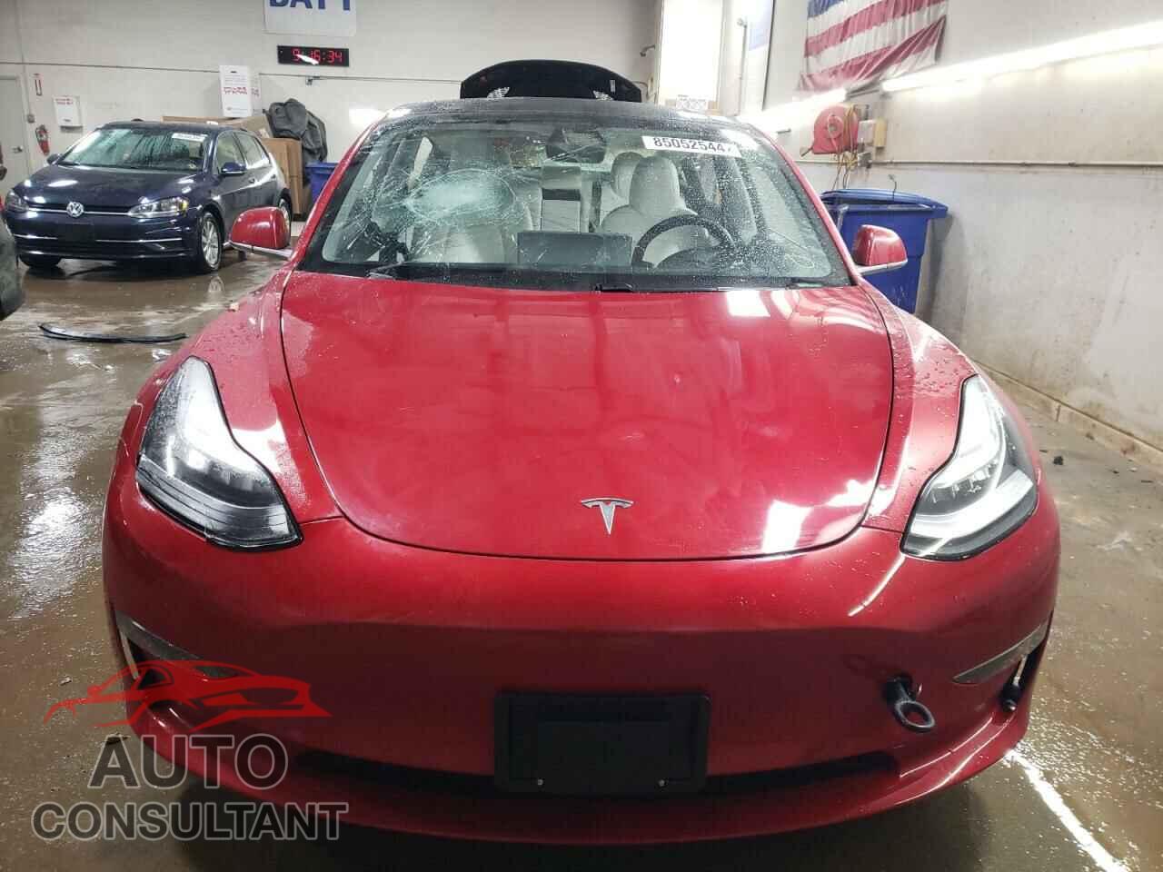 TESLA MODEL 3 2020 - 5YJ3E1EB9LF646707