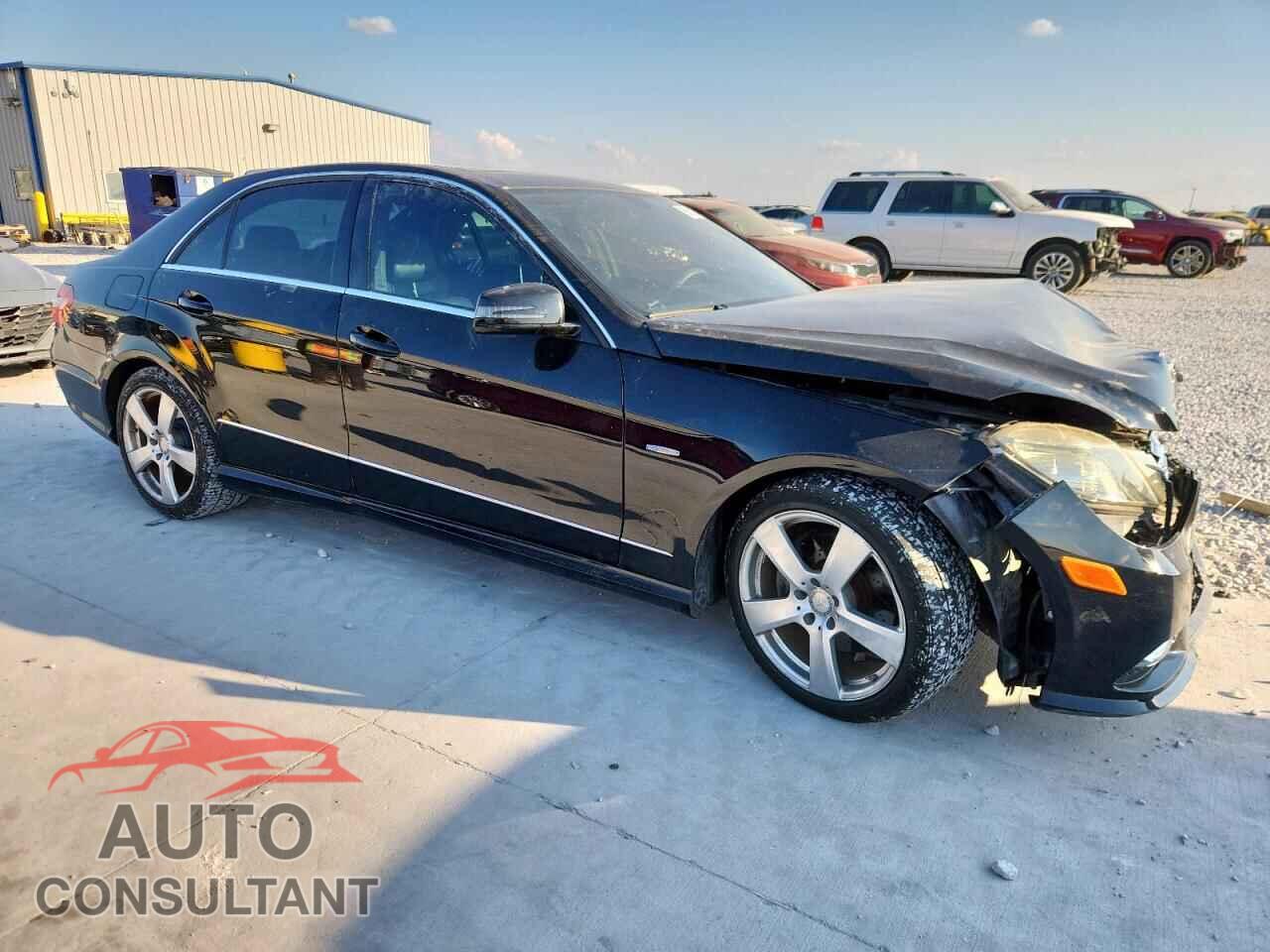 MERCEDES-BENZ E-CLASS 2012 - WDDHF5KB1CA637481