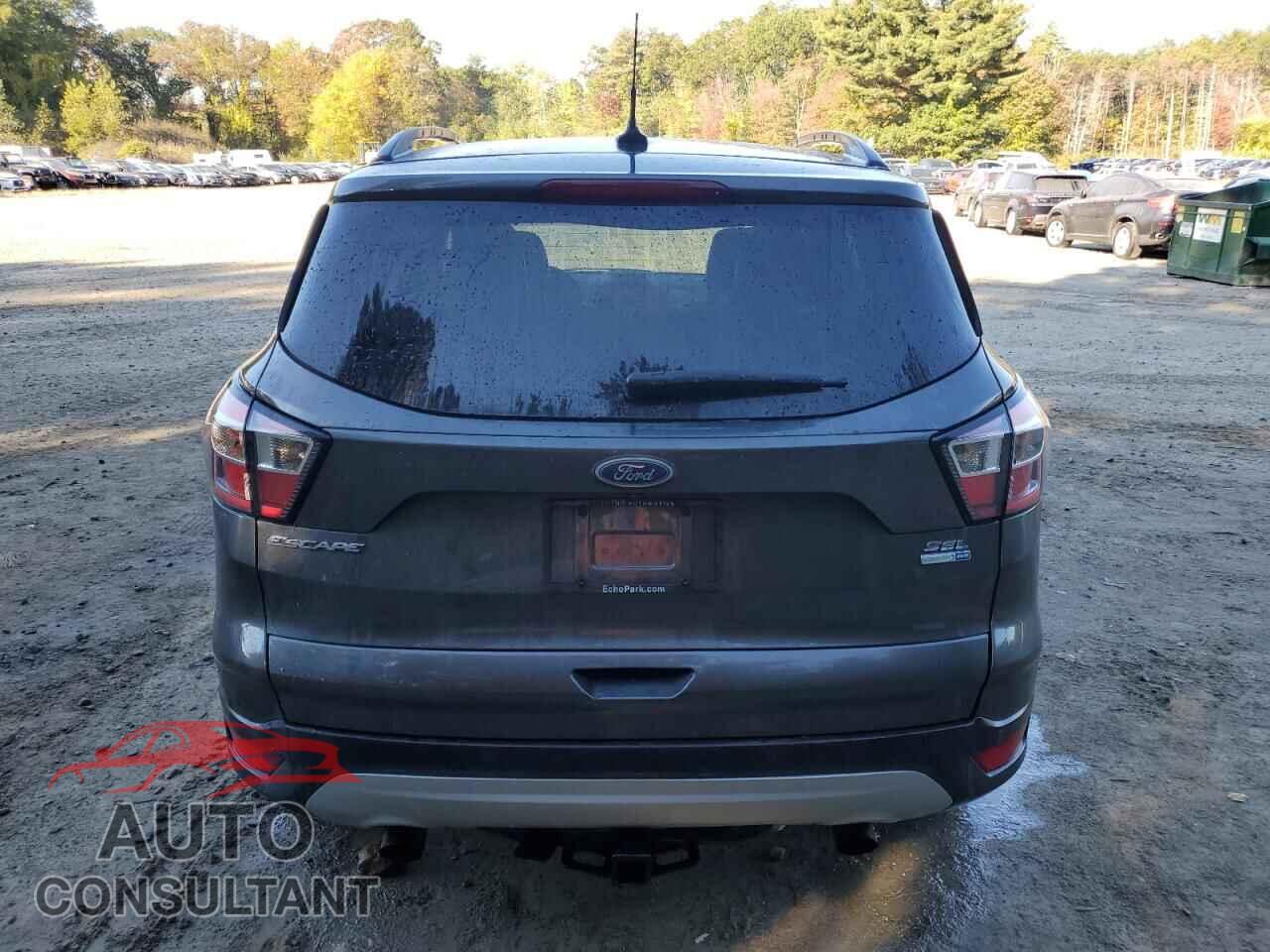 FORD ESCAPE 2018 - 1FMCU9HD1JUB80835