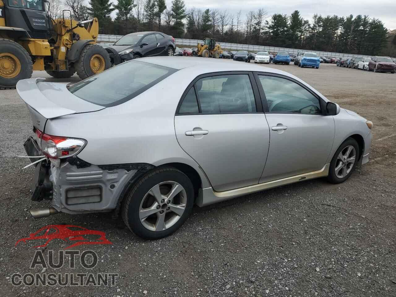 TOYOTA COROLLA 2011 - 2T1BU4EE1BC556545