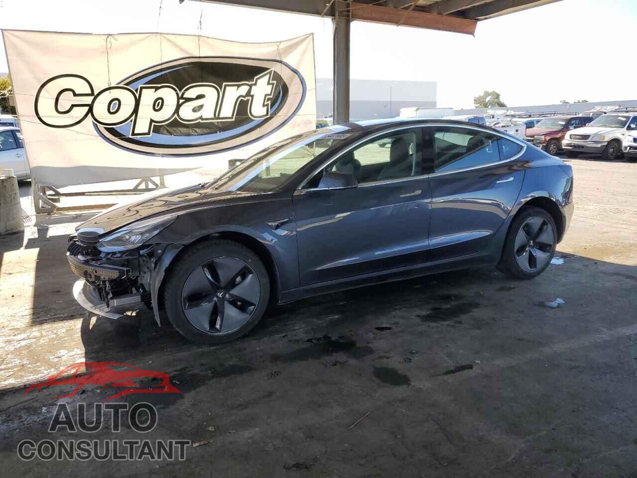 TESLA MODEL 3 2018 - 5YJ3E1EA9JF158572