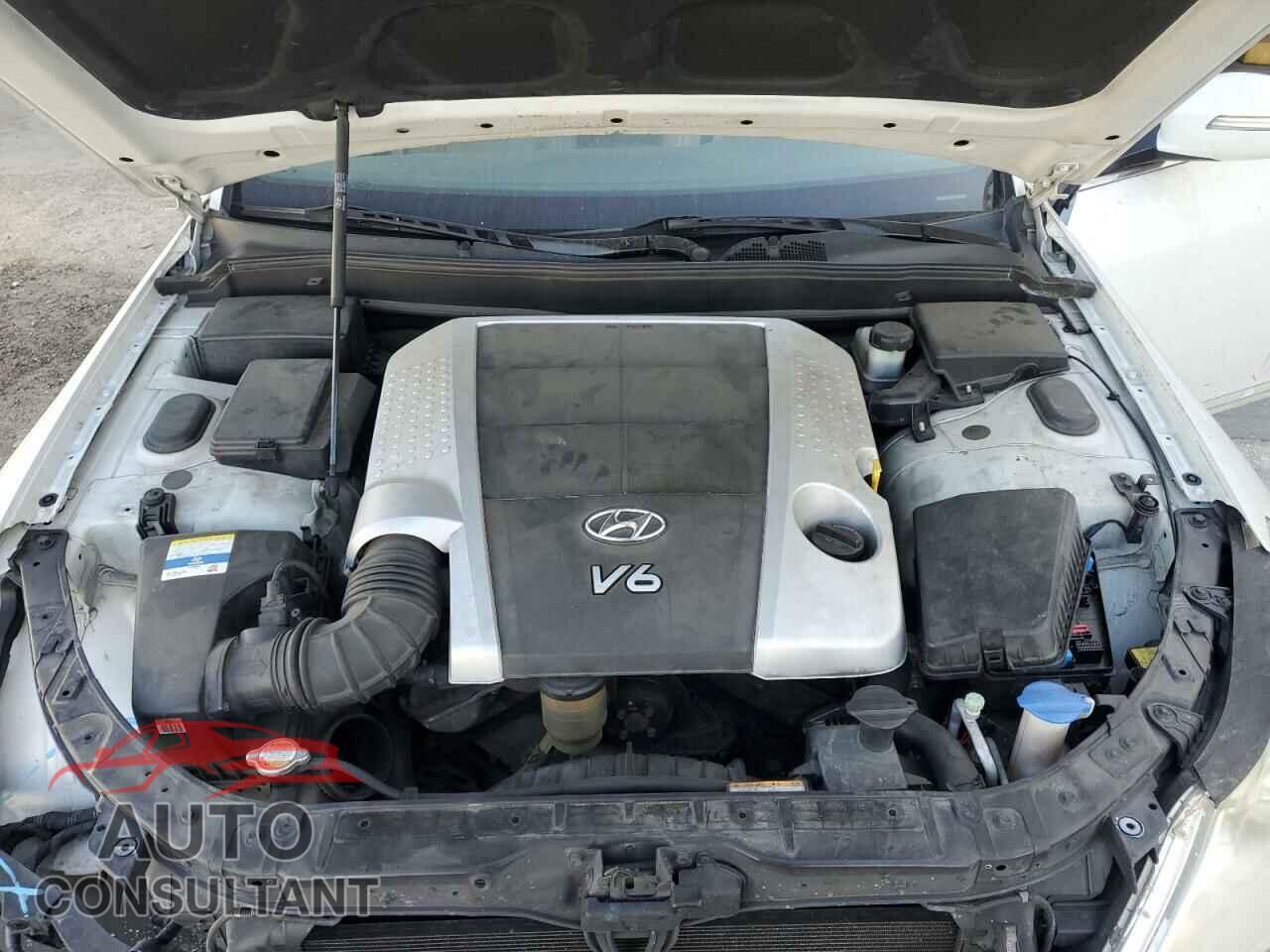 HYUNDAI GENESIS 2011 - KMHGC4DEXBU123721