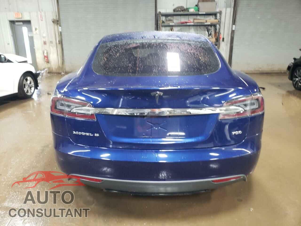 TESLA MODEL S 2015 - 5YJSA1S24FF088555