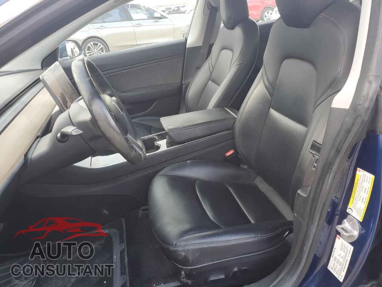 TESLA MODEL 3 2018 - 5YJ3E1EA9JF059881