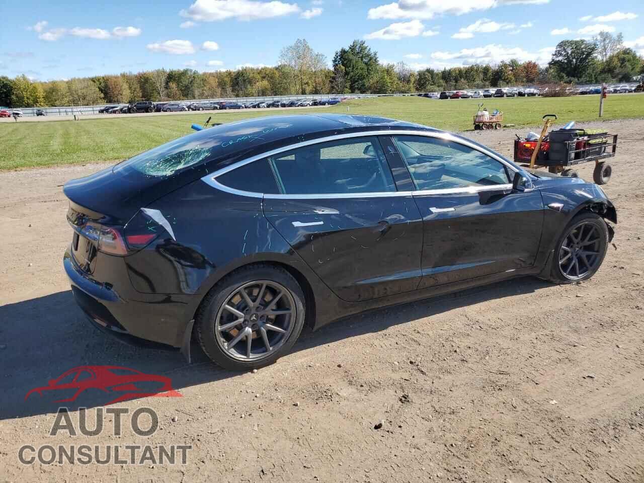 TESLA MODEL 3 2019 - 5YJ3E1EB5KF413289