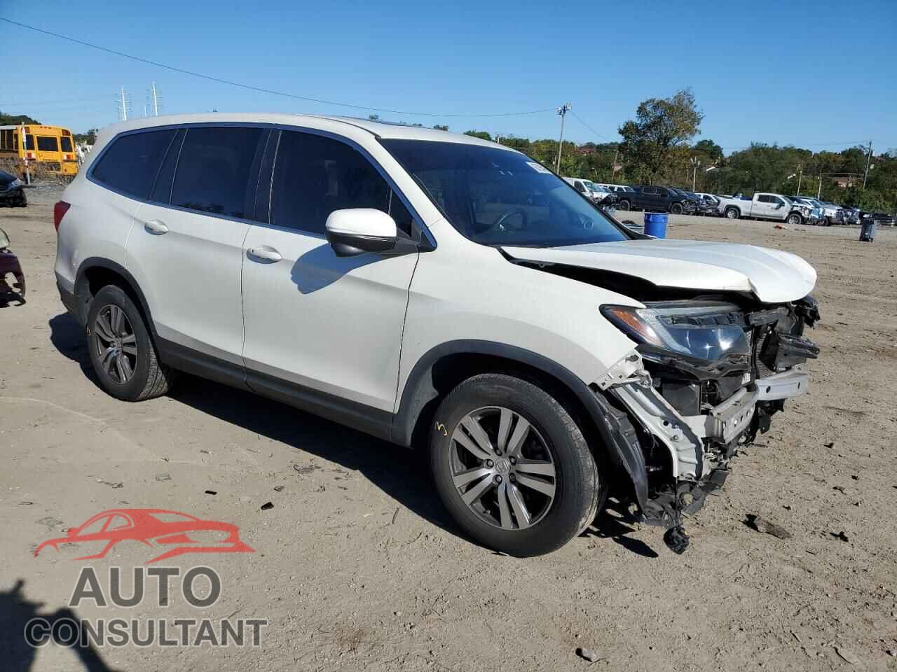 HONDA PILOT 2017 - 5FNYF6H62HB097180