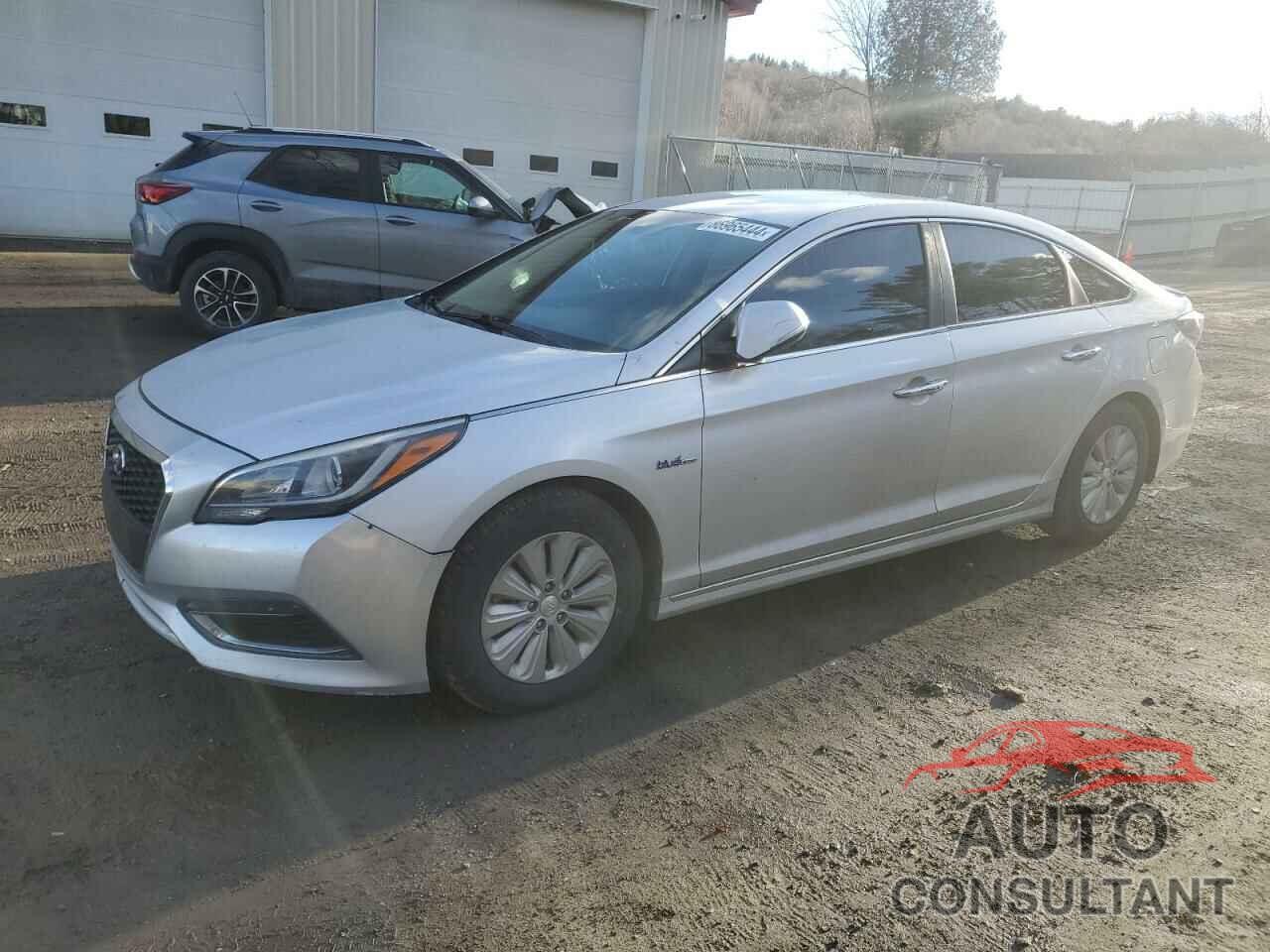 HYUNDAI SONATA 2016 - KMHE24L13GA012011