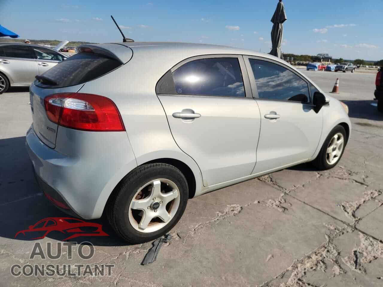 KIA RIO 2012 - KNADN5A33C6013199