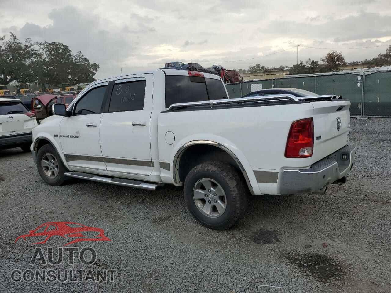 DODGE RAM 1500 2012 - 1C6RD7NT4CS211497