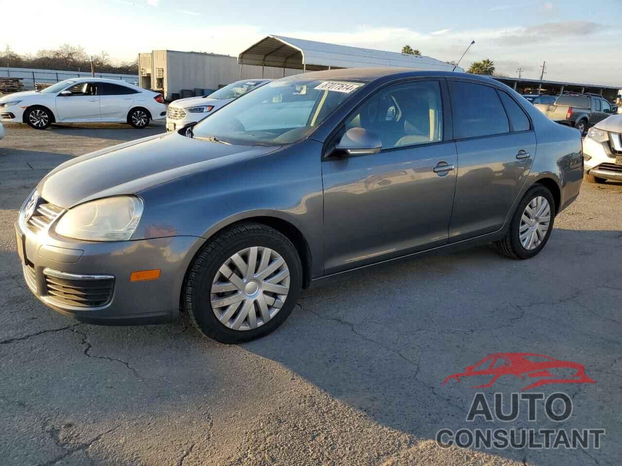 VOLKSWAGEN JETTA 2010 - 3VWJZ7AJXAM079392