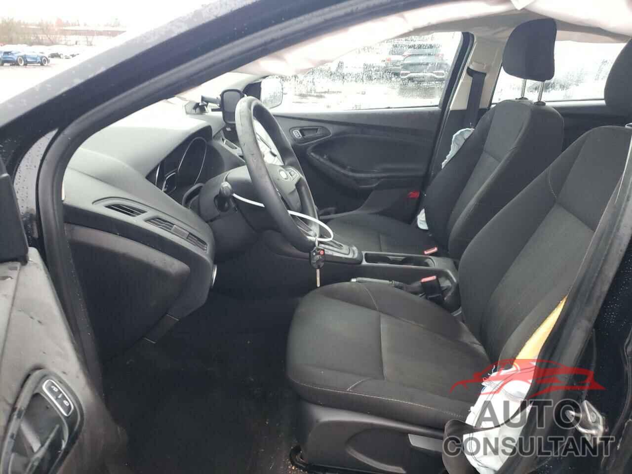 FORD FOCUS 2016 - 1FADP3E25GL374594