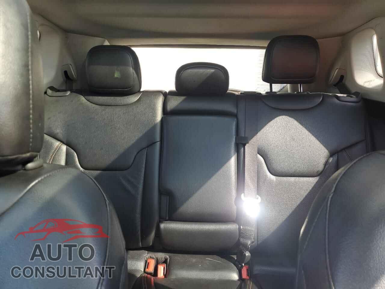 JEEP COMPASS 2021 - 3C4NJDCB7MT595476