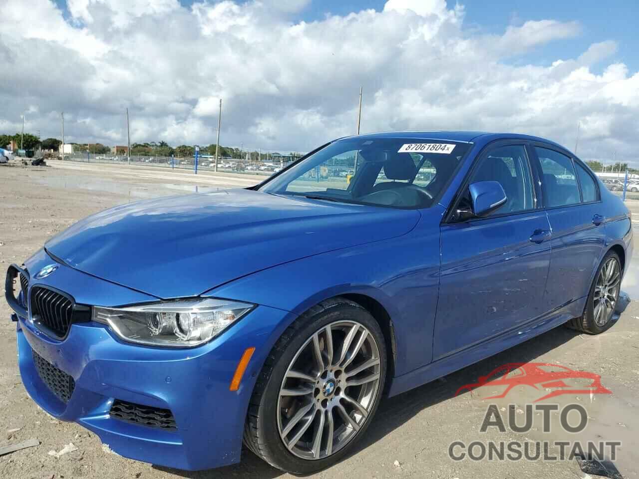 BMW 3 SERIES 2013 - WBA3A9C56DF475738
