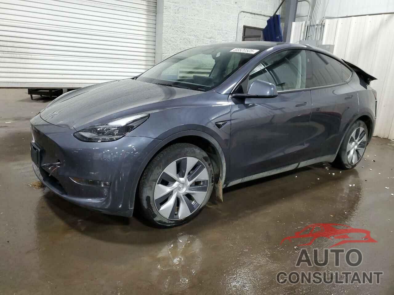 TESLA MODEL Y 2023 - 7SAYGAEE6PF905138