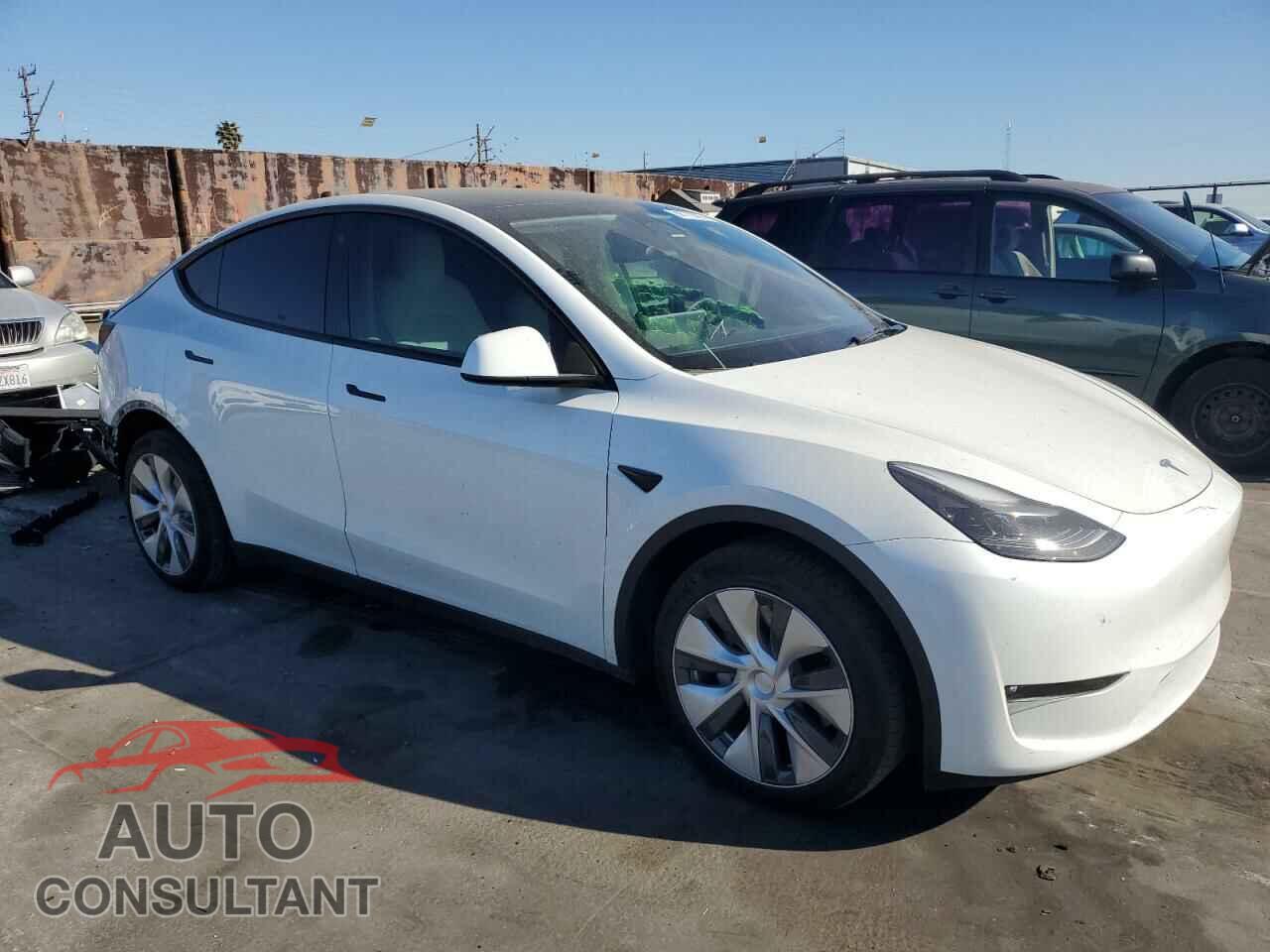 TESLA MODEL Y 2023 - 7SAYGDEE3PF605056