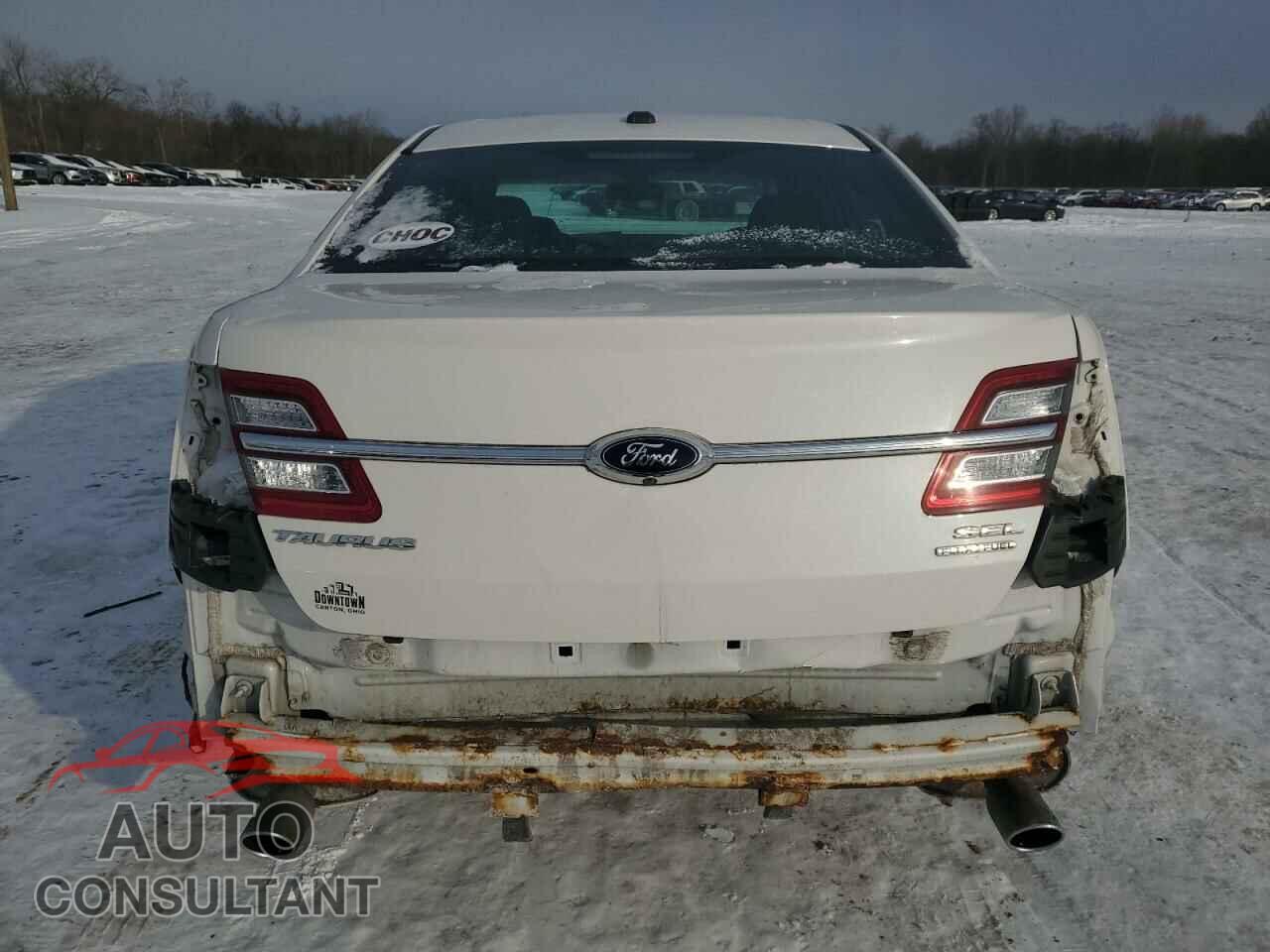 FORD TAURUS 2016 - 1FAHP2E84GG106922