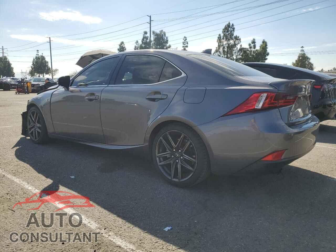 LEXUS IS 2015 - JTHBE1D25F5019942