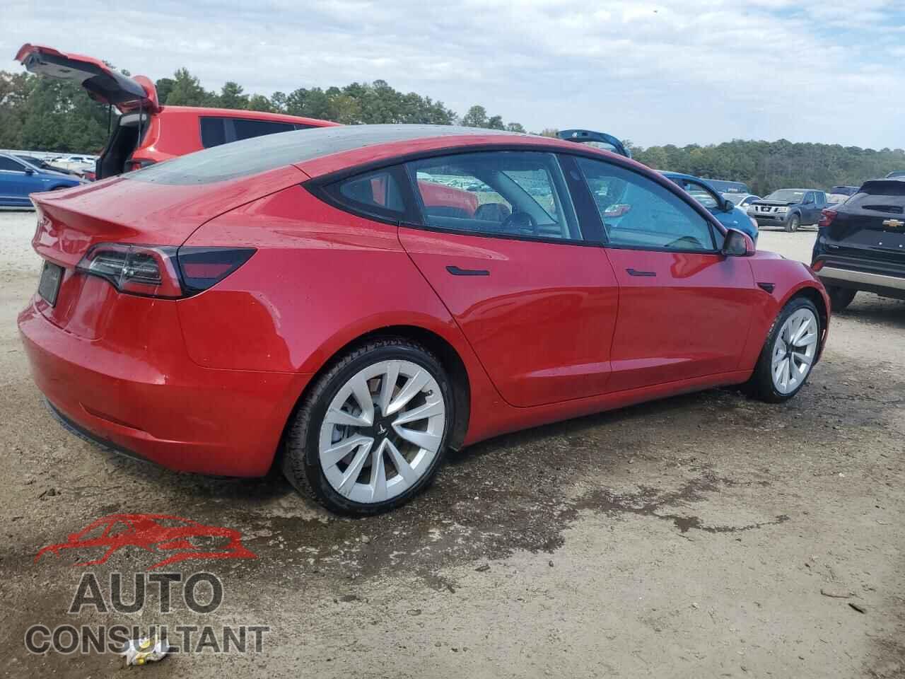 TESLA MODEL 3 2022 - 5YJ3E1EA4NF371872