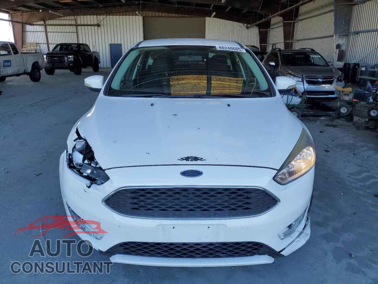 FORD FOCUS 2015 - 1FADP3K25FL211043