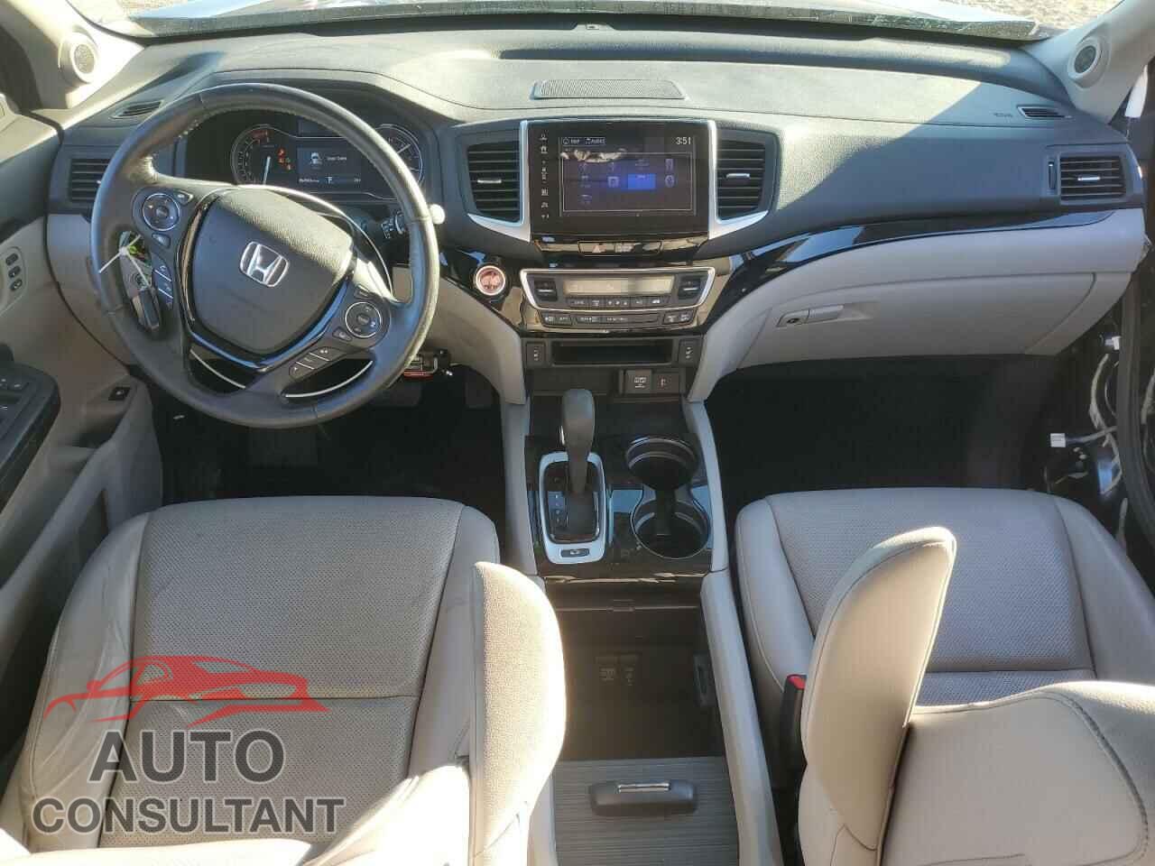 HONDA RIDGELINE 2017 - 5FPYK3F76HB029512