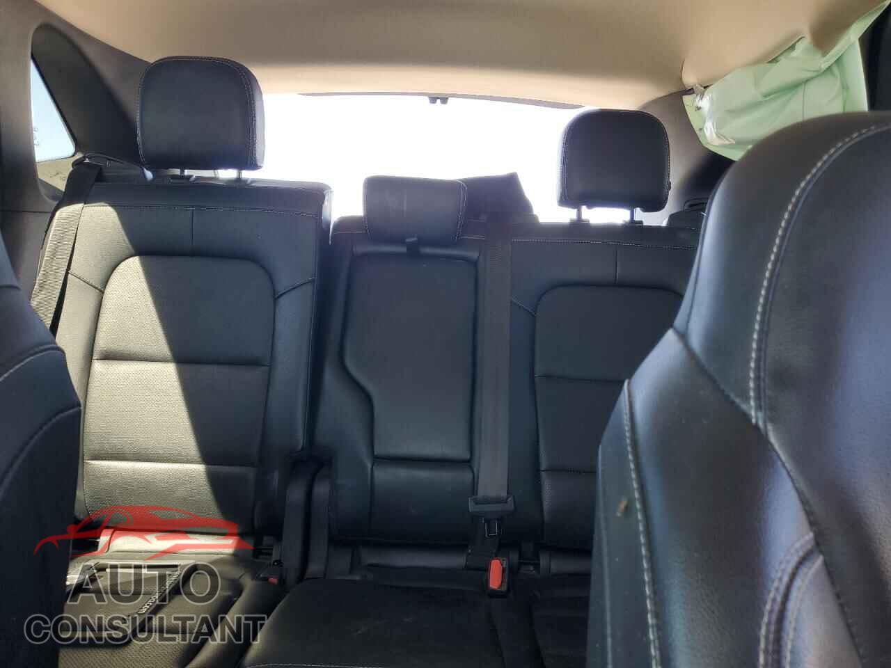 FORD ESCAPE 2020 - 1FMCU9H93LUA15853