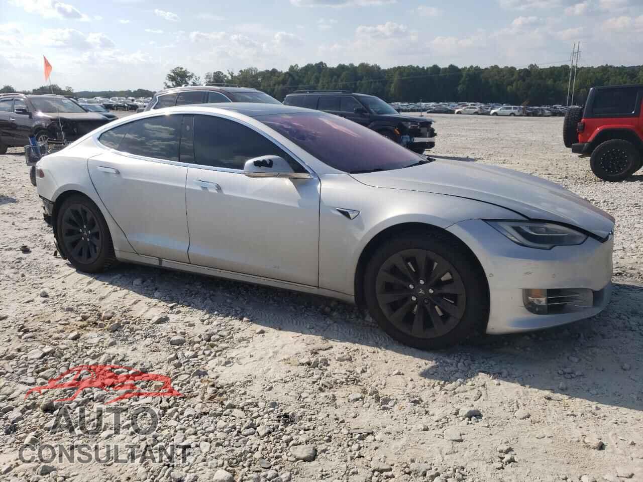 TESLA MODEL S 2017 - 5YJSA1E27HF224577