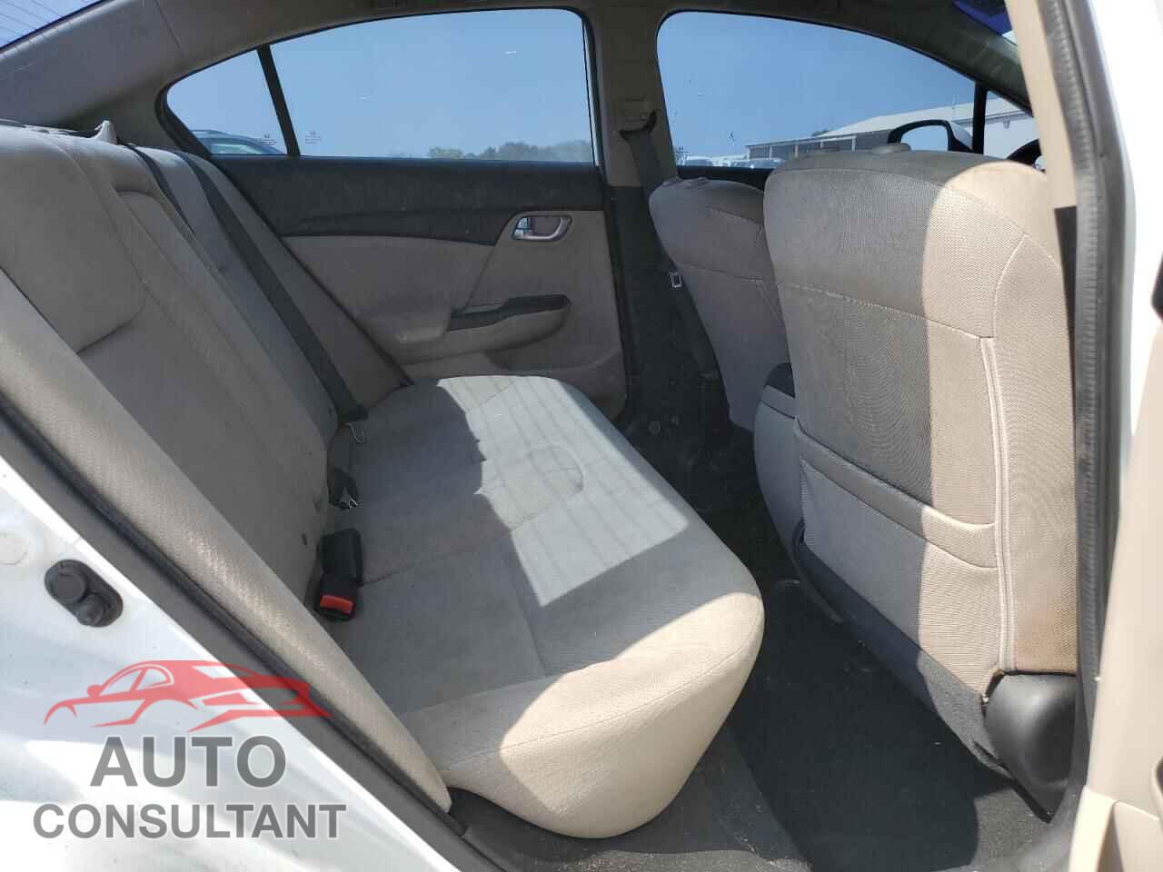 HONDA CIVIC 2013 - 19XFB2F87DE057015
