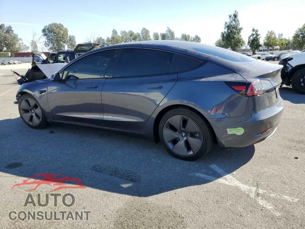 TESLA MODEL 3 2023 - 5YJ3E1EA3PF438075
