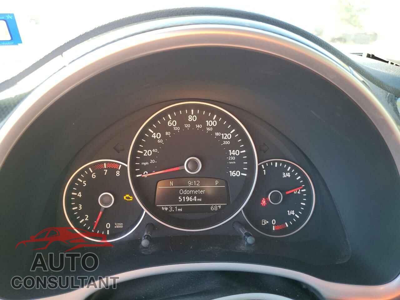 VOLKSWAGEN BEETLE 2012 - 3VWVA7AT8CM638645