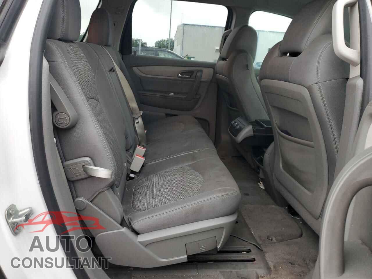 CHEVROLET TRAVERSE 2017 - 1GNKRFKD2HJ340149