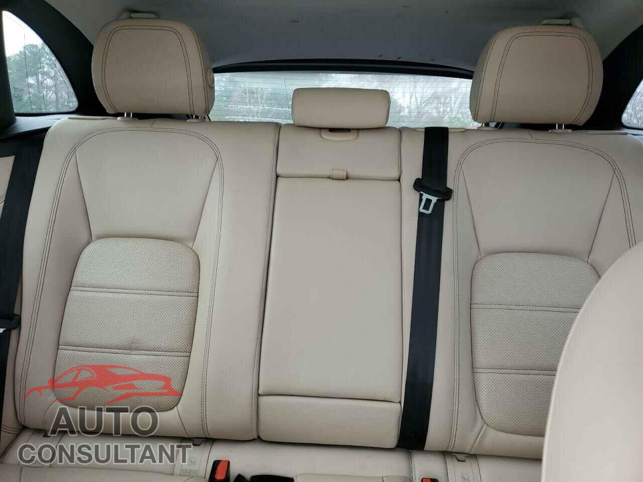 JAGUAR F-PACE 2017 - SADCK2BV3HA070582