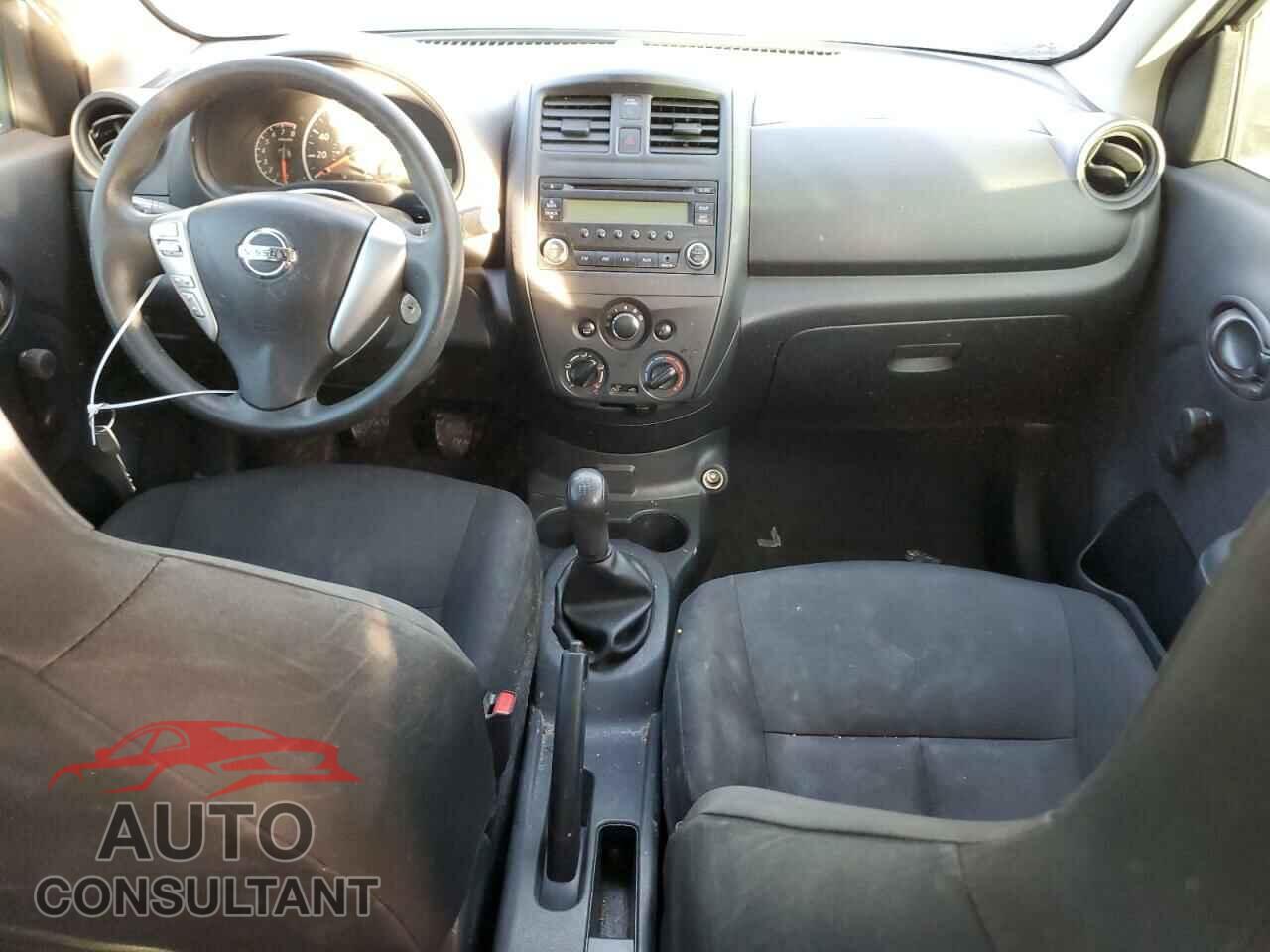 NISSAN VERSA 2017 - 3N1CN7AP3HL822022