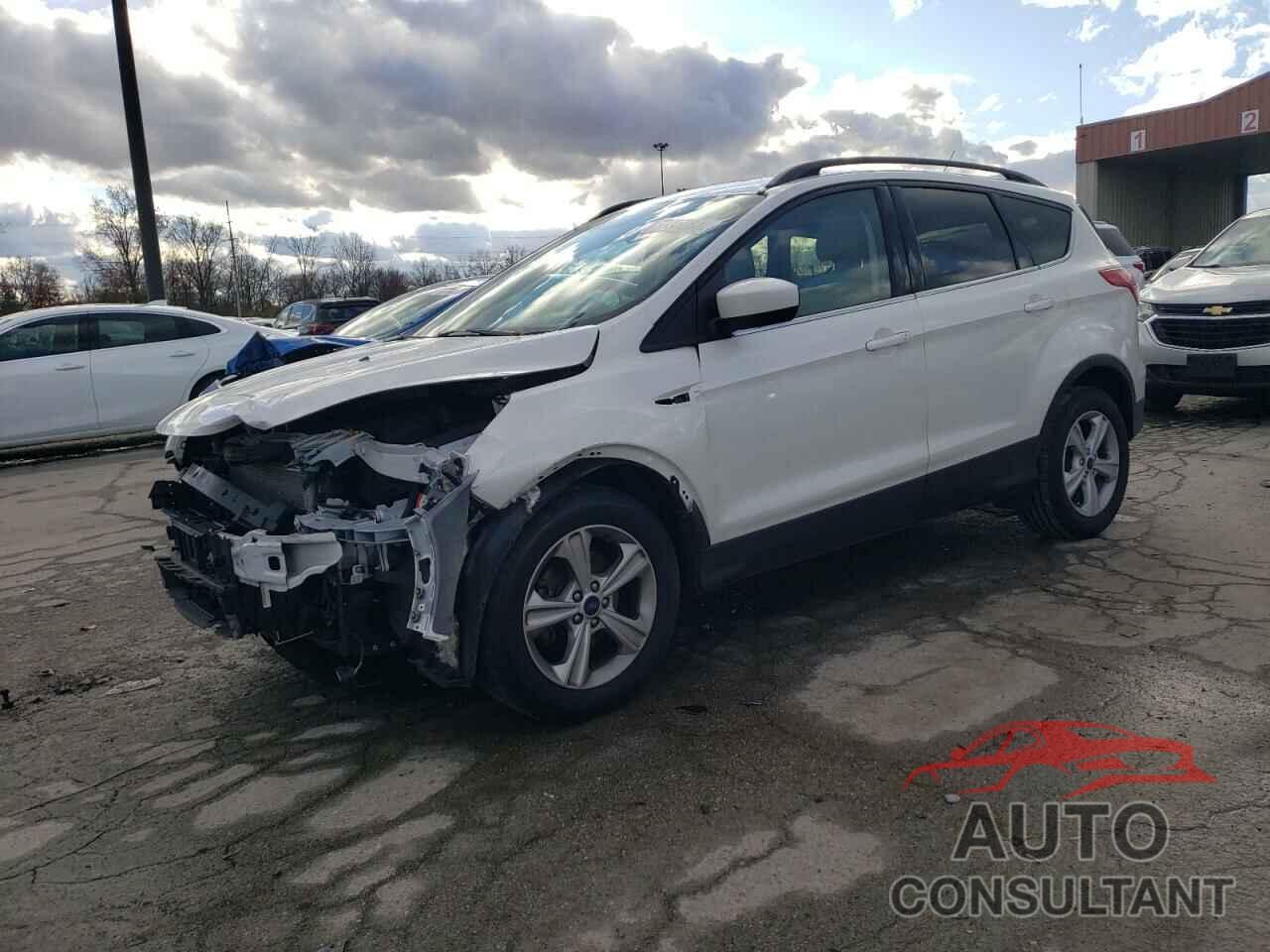 FORD ESCAPE 2015 - 1FMCU0GX2FUC34304