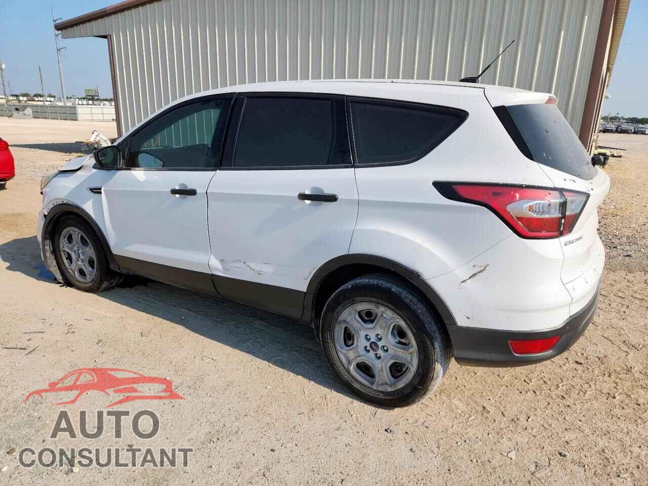 FORD ESCAPE 2017 - 1FMCU0F70HUB66301