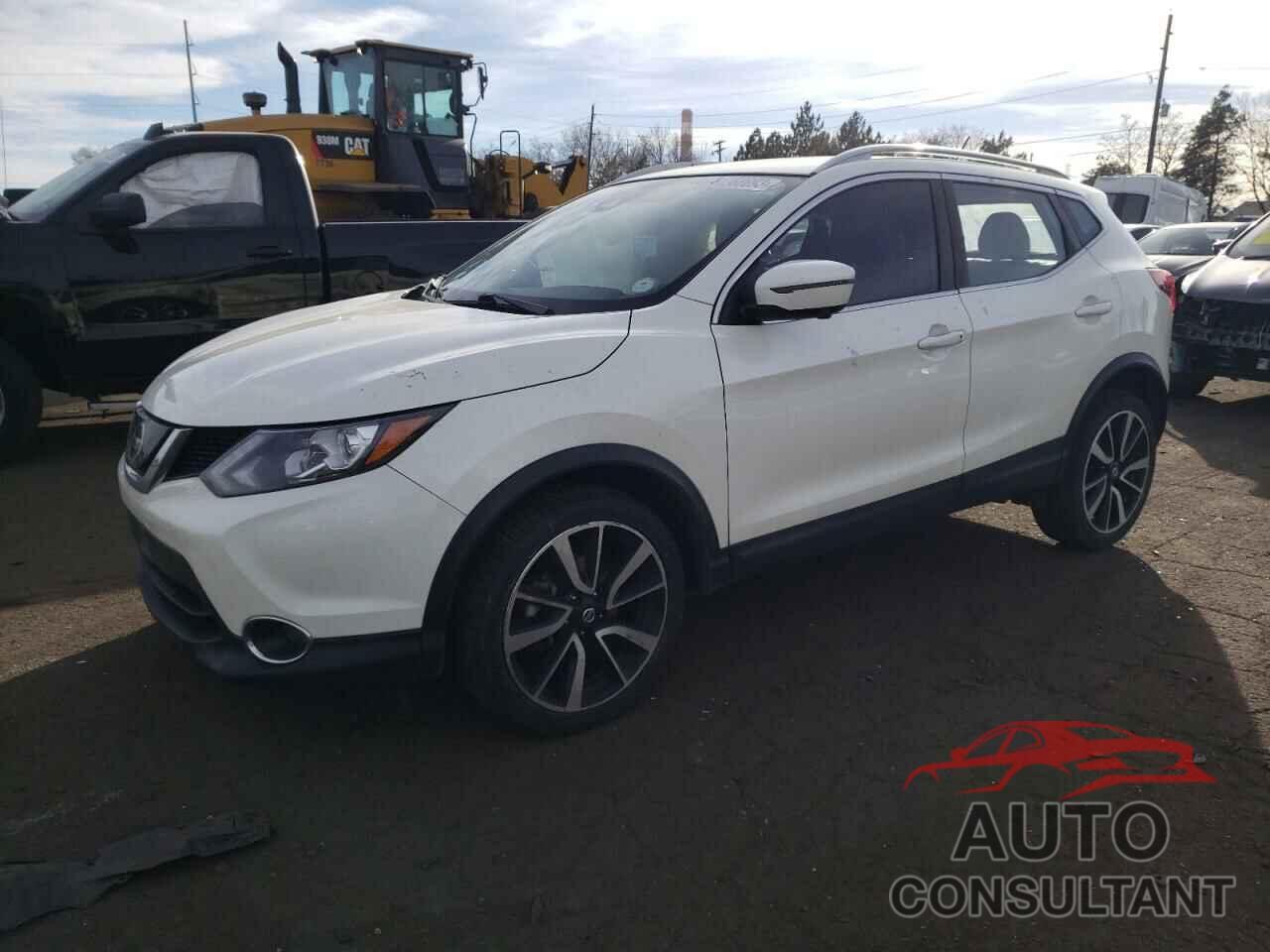 NISSAN ROGUE 2018 - JN1BJ1CRXJW600953