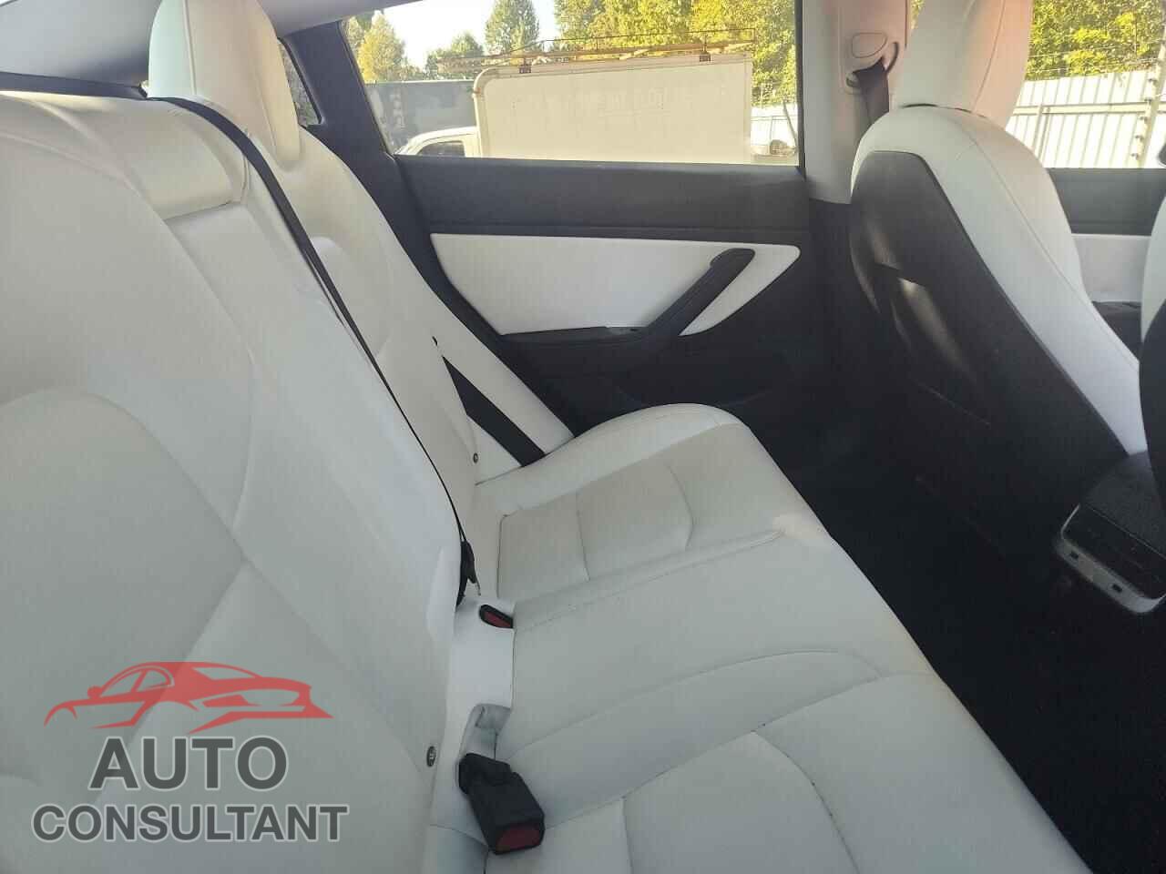 TESLA MODEL 3 2018 - 5YJ3E1EA4JF169480