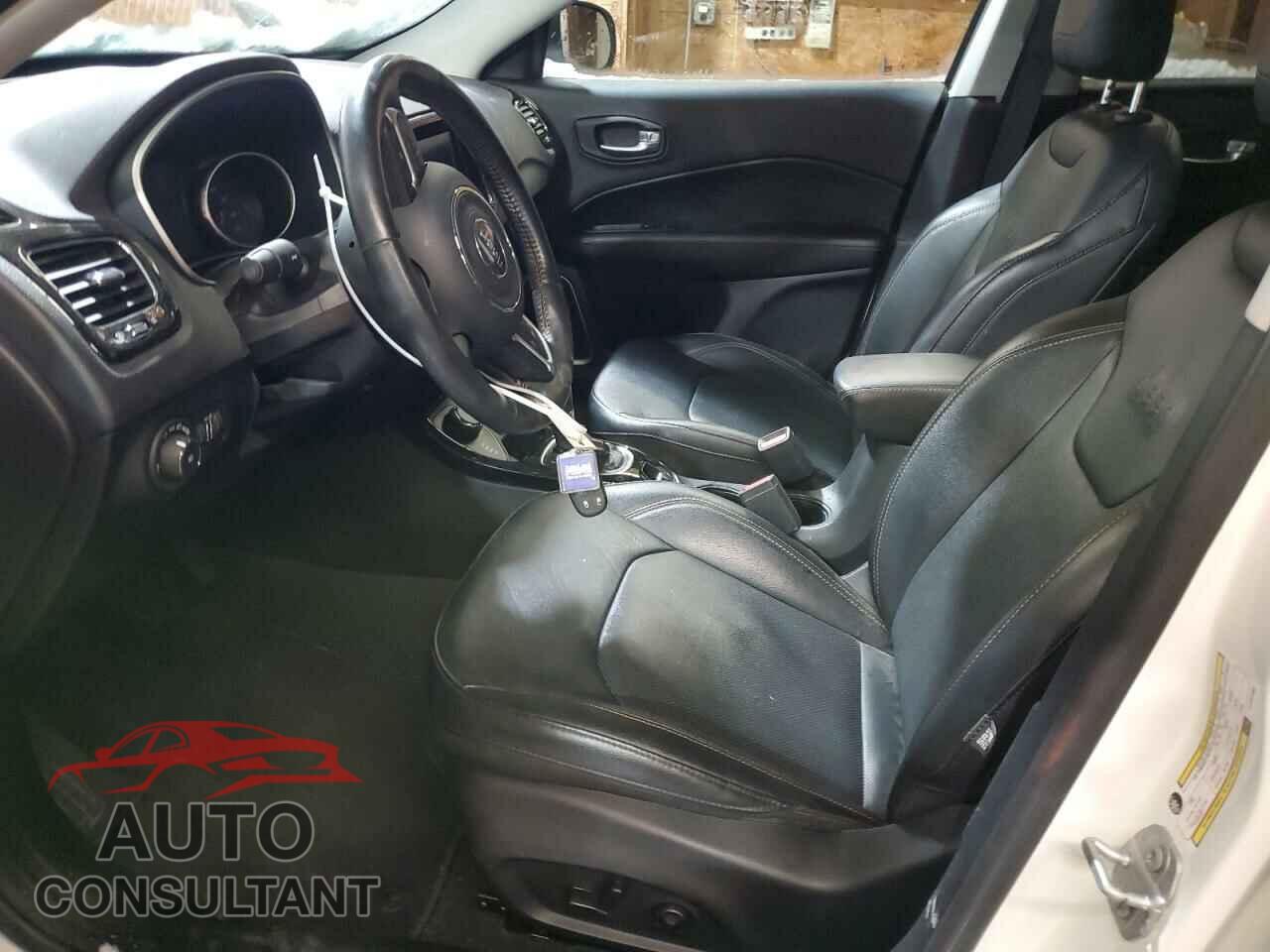 JEEP COMPASS 2020 - 3C4NJDCB4LT251358